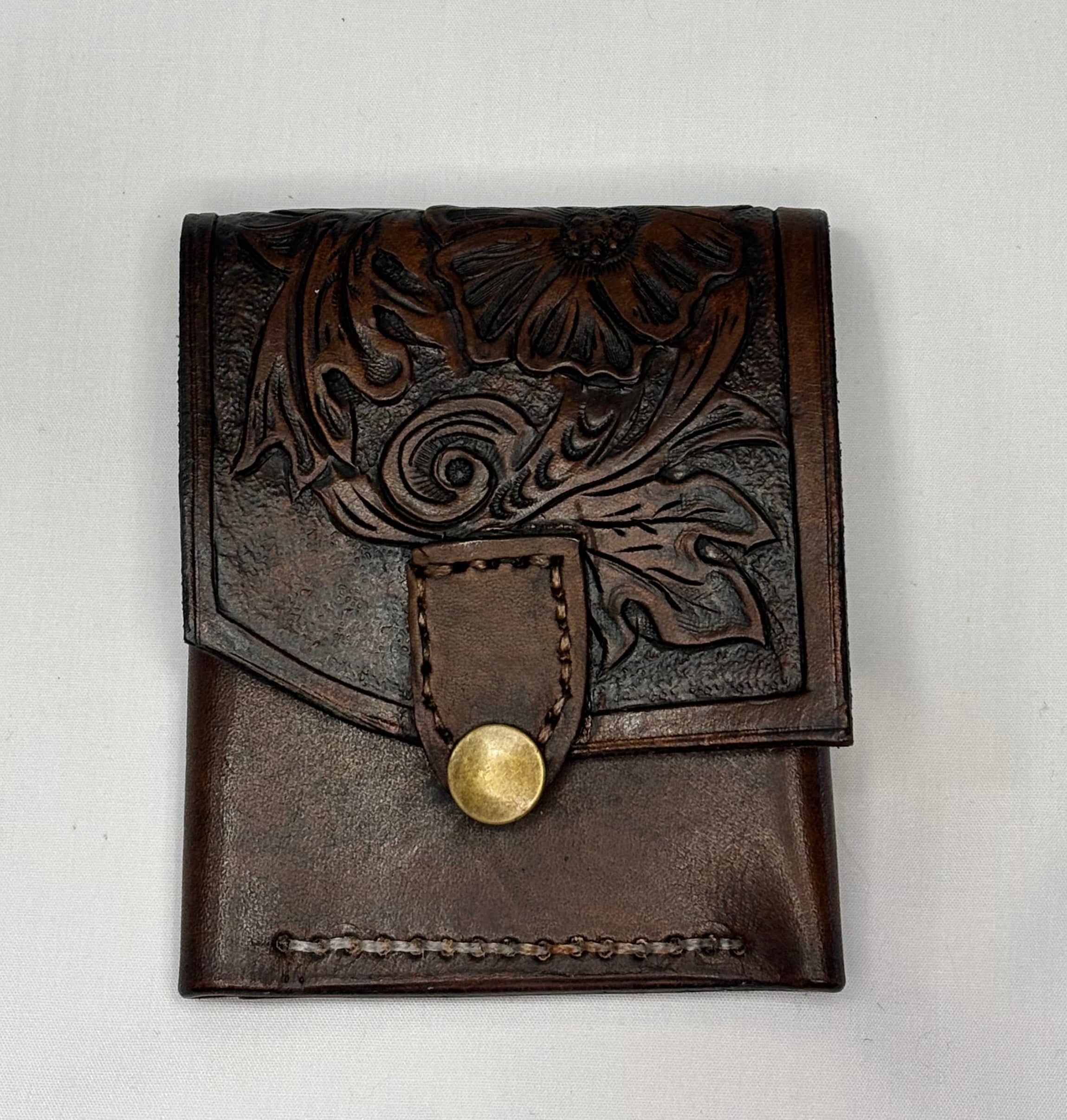 Hand tooled simple mini wallet